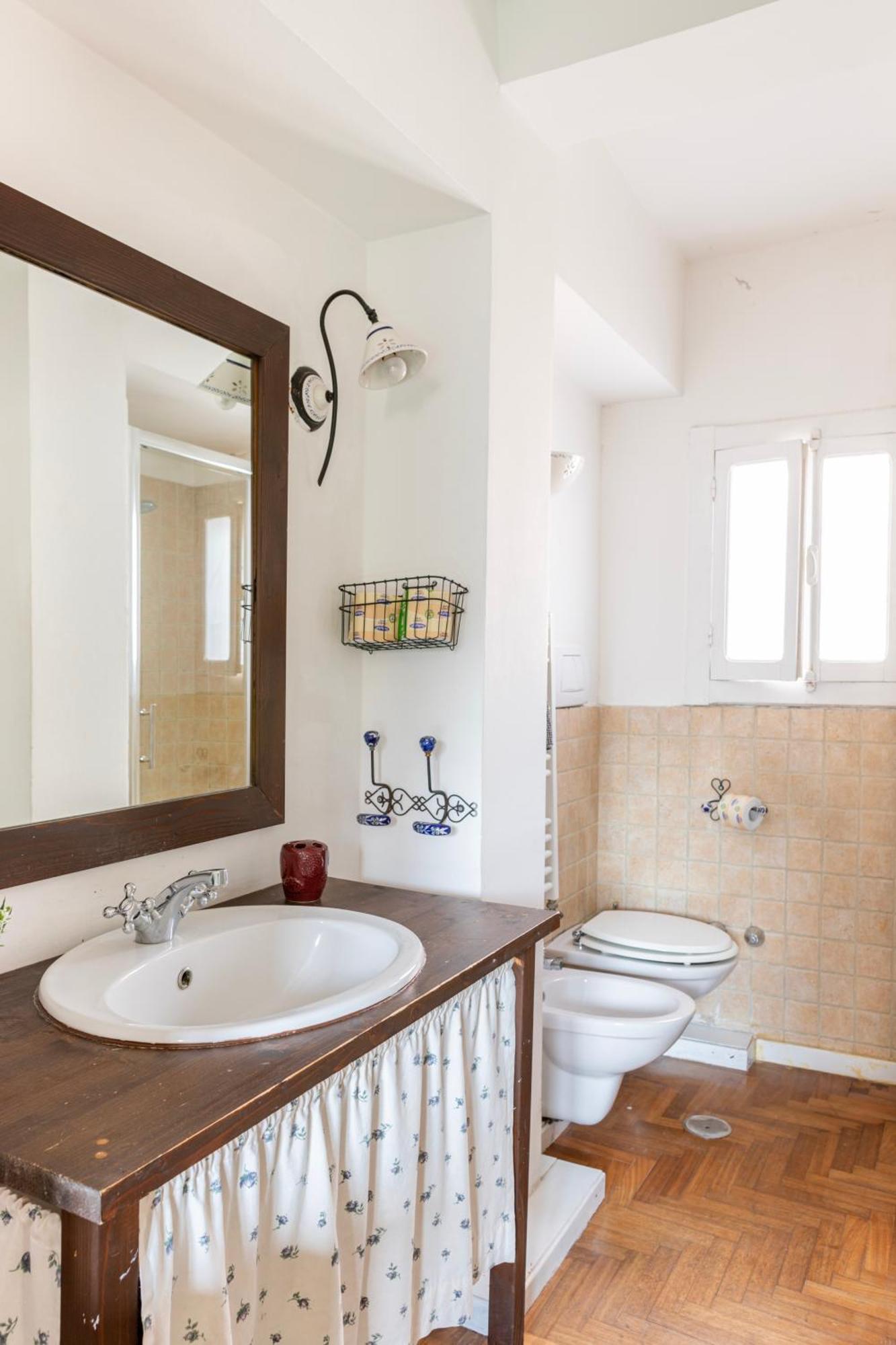 Bari Landlord 71 - Central Rooms ภายนอก รูปภาพ